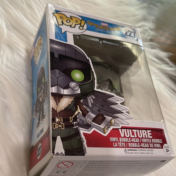Funko POP! Vulture #227 Marvel Spider-Man Homecoming Vinyl Figure - Picture 11 of 12